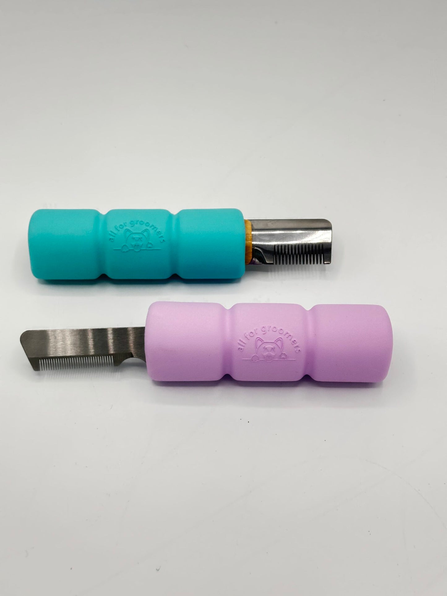 Handle Hugger by All For Groomers