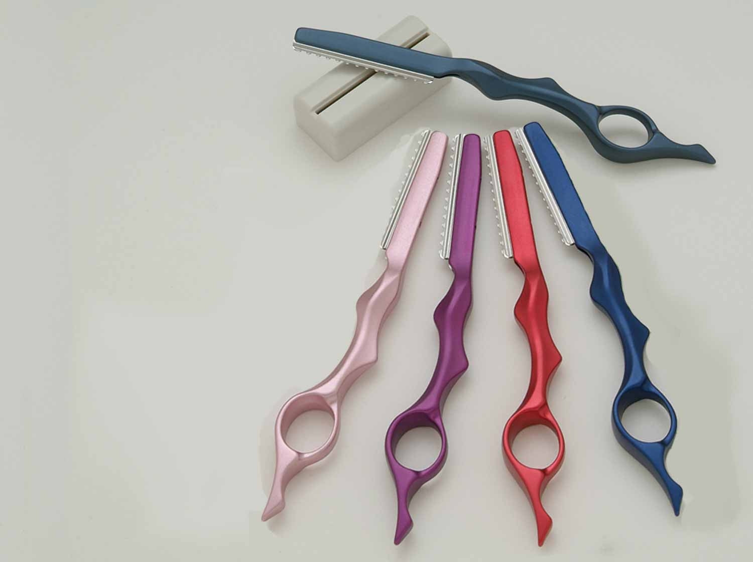 Pro-Razors – Sharp Edges Illinois